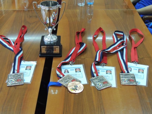 prijem-za-takmicarke-zenske-kadetsko-juniorske-ekipe-i-rukovodstvo-karate-saveza-fbih001-20160617