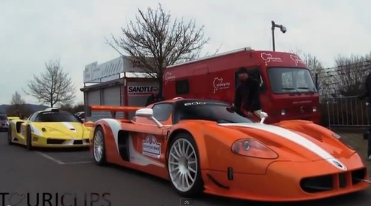 Pogledajte kako Ferrari Enzo progoni Maserati MC12 po Ringu (VIDEO)