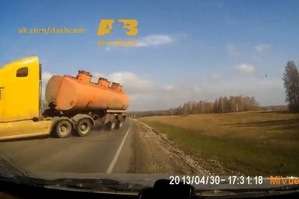 Ovako ruski vozači i pješaci izbjegavaju smrt (VIDEO)