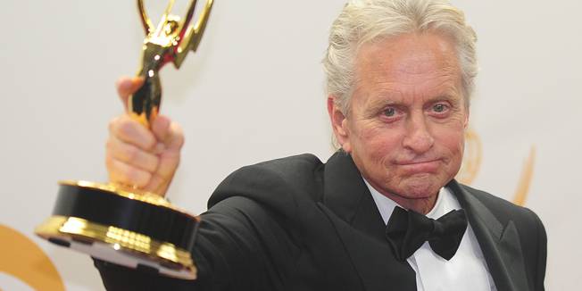 Michael Douglas osvojio Emmya i zavapio: 'Želim vidjeti svoga sina! Drže ga u samici...'