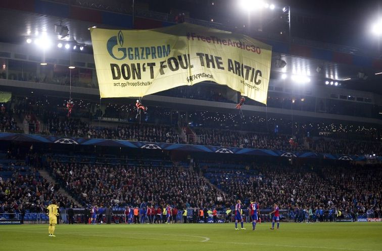 Ekološki aktivisti prekinuli utakmicu Lige prvaka, Baselu prijeti kazna!