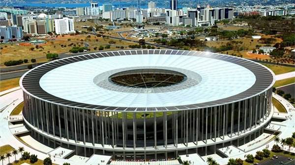 Brazil: Najskuplji stadion za Mundijal prokišnjava