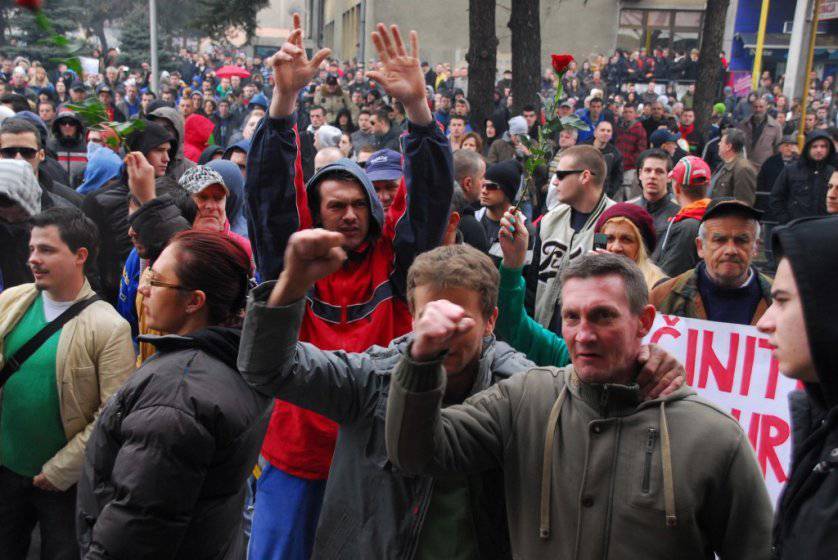 Sindikat hemije i nemetala podržava proteste radnika