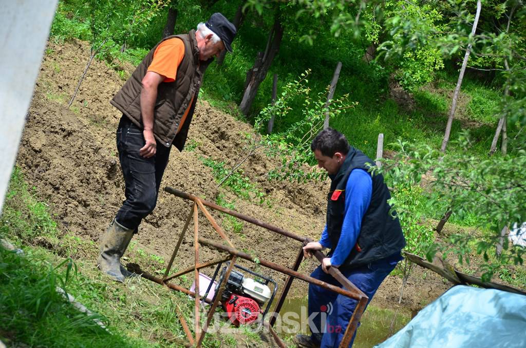 Obavještenje za volontere, humanitarce i novinare