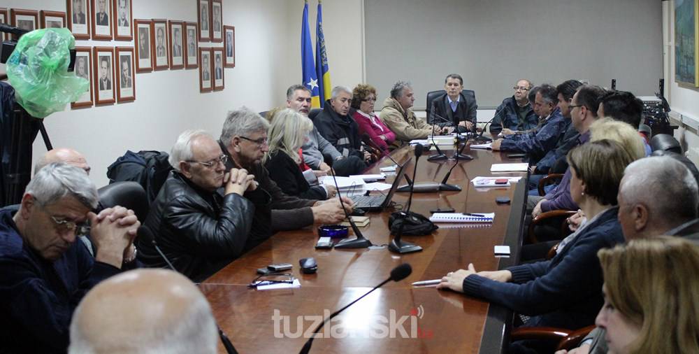 Općina Tuzla donijela odluku o mobilizaciji građana za pomoć ugroženim područjima