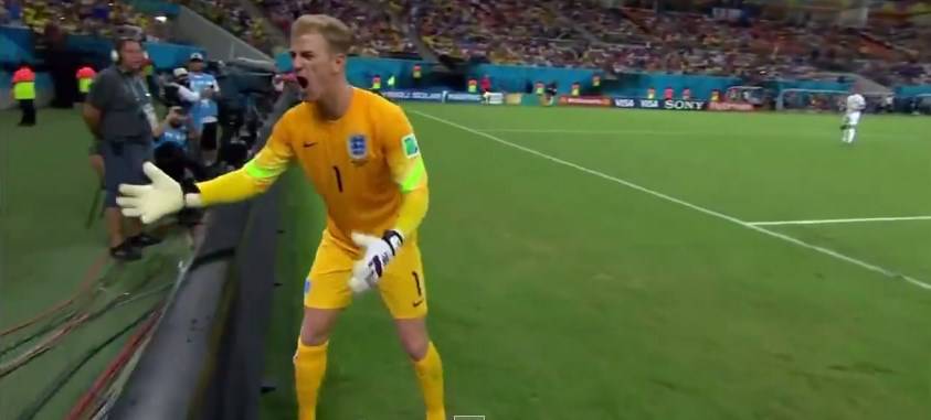 Nervozni Joe Hart nakon slobodnjaka Pirla psuje i traži loptu (VIDEO)