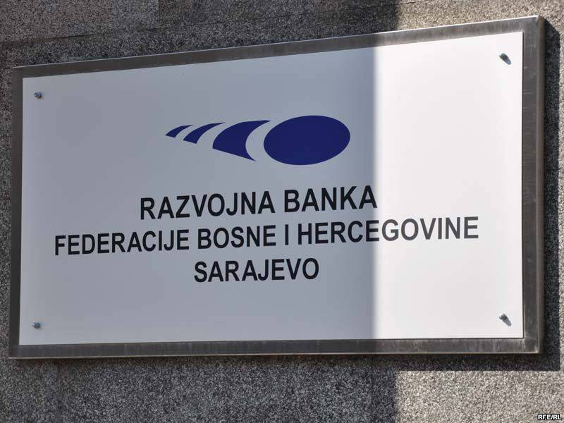 Račun Vlade FBiH: Razvojna banka uplatila 3.273.376 KM za pomoć poplavljenim područjima