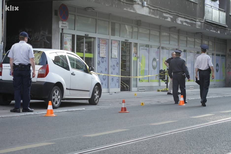 Muškarac izrešetan u pucnjavi u centru Sarajeva, ljekari mu se bore za život