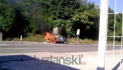 Tuzla: Zapalio se automobil sa ugrađenim plinom, na vrijeme spriječena veća katastrofa (FOTO)