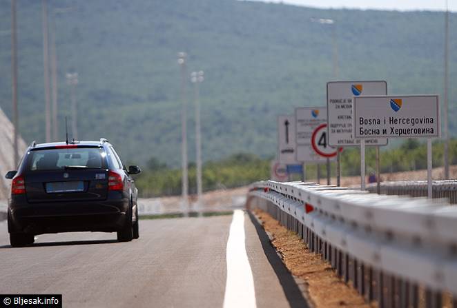 Zbog protesta boraca obustavljen saobraćaj na GP Bijača