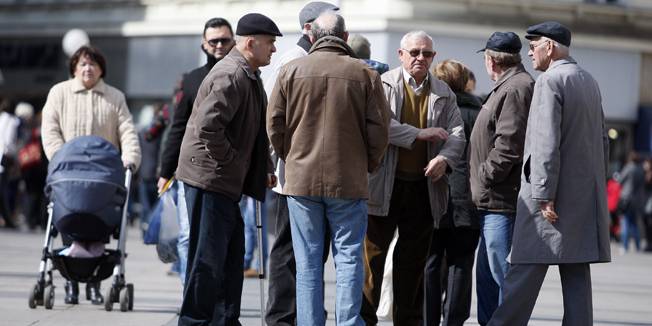 Vojni penzioneri najavili protest pred zgradom Vlade FBiH