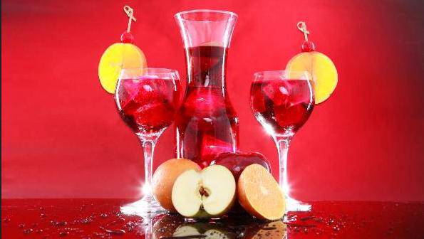 Zdrava gazirana jabučna sangria