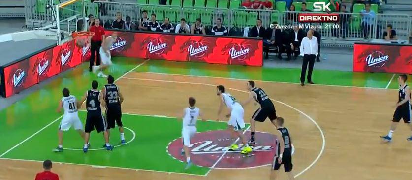 Partizan primio jedan od najnevjerovatnijih koševa svih vremena! (VIDEO)