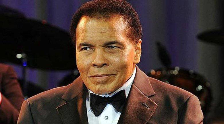 Muhammad Ali je toliko bolestan da jedva govori