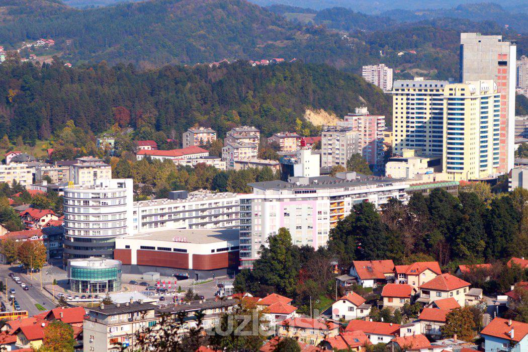 Teška krađa nad trgovinskom radnjom u Tuzli