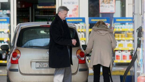 Vozila troše mnogo više goriva nego što tvrde proizvođači