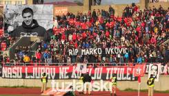 "Fukare Tuzla" odale počast ubijenom navijaču Crvene Zvezde (FOTO)