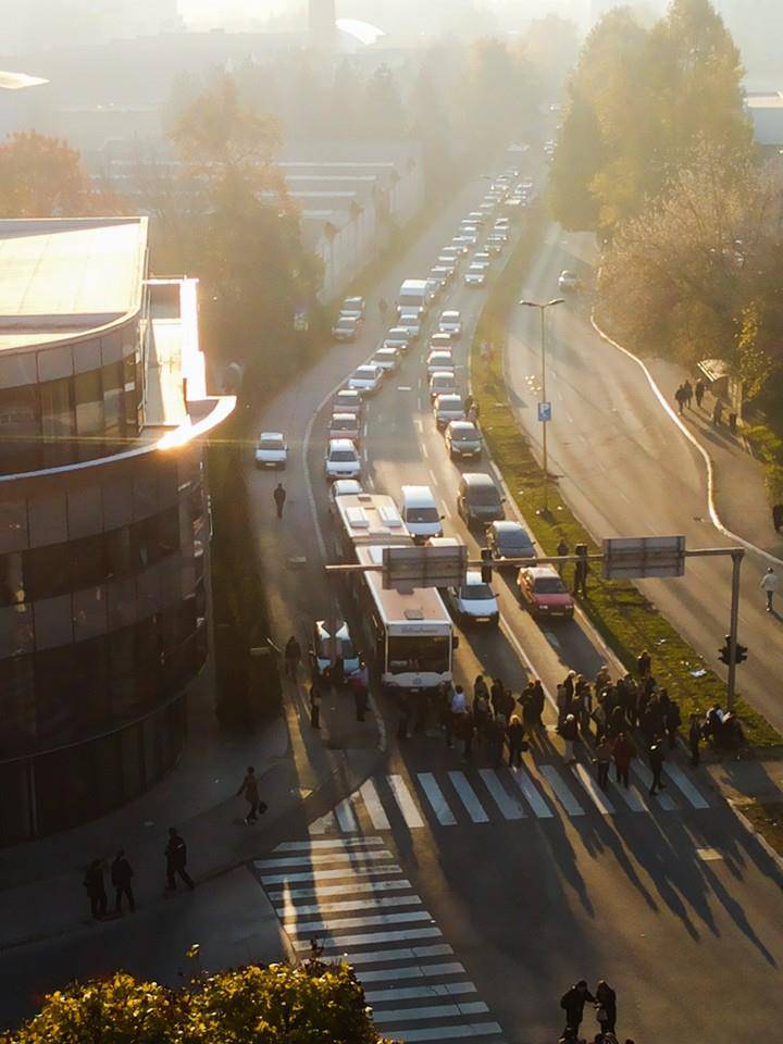 Danas u Tuzli masovni protesti i blokada južne i sjeverne magistrale?