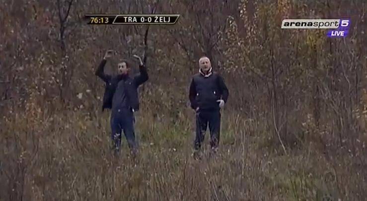 Travnik - Željezničar: Zanimljiva podrška domaćim fudbalerima iz šume (VIDEO)