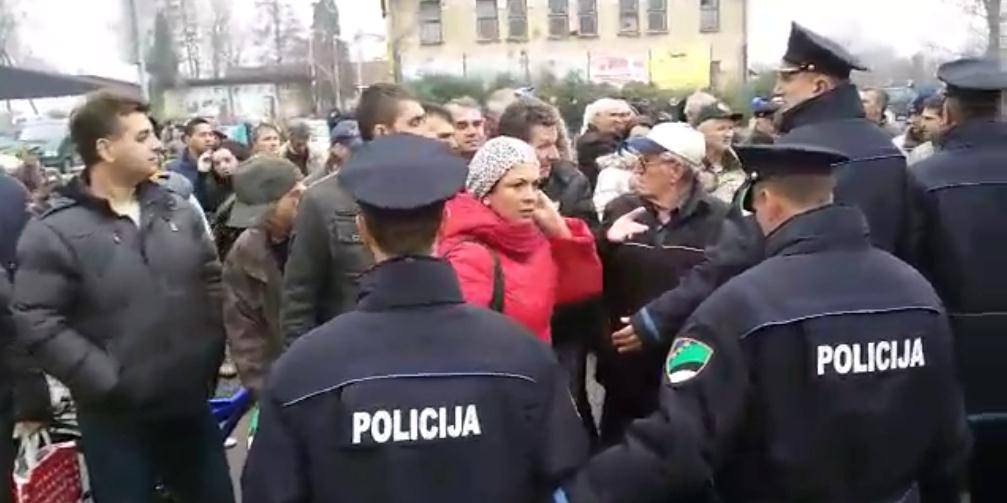 UŽIVO SA PROTESTA: "Nek umrem ovdje al nek moje dijete ima" (VIDEO)