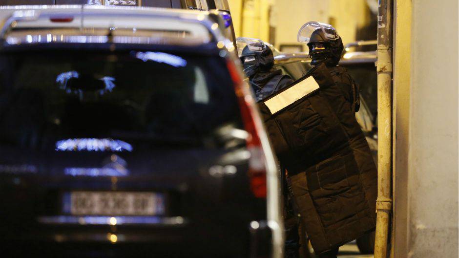 Okončana još jedna kriza u Francuskoj: Predao se napadač na draguljarnicu