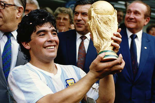 Ovako je Maradona igrao mali fudbal kada je bio na vrhuncu karijere (VIDEO)