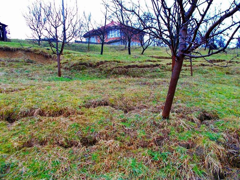 Tuzla: Aktivirano klizište u naselju Bare