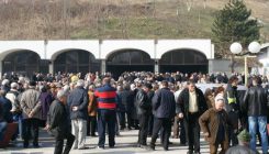 Stotine sugrađana na posljednjem ispraćaju Nazifa Šehića (FOTO)