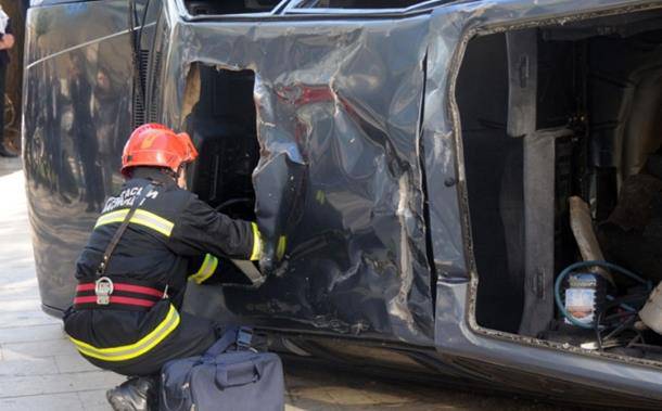 U nesreći na putu Zvornik-Tuzla smrtno stradale majka i kćerka