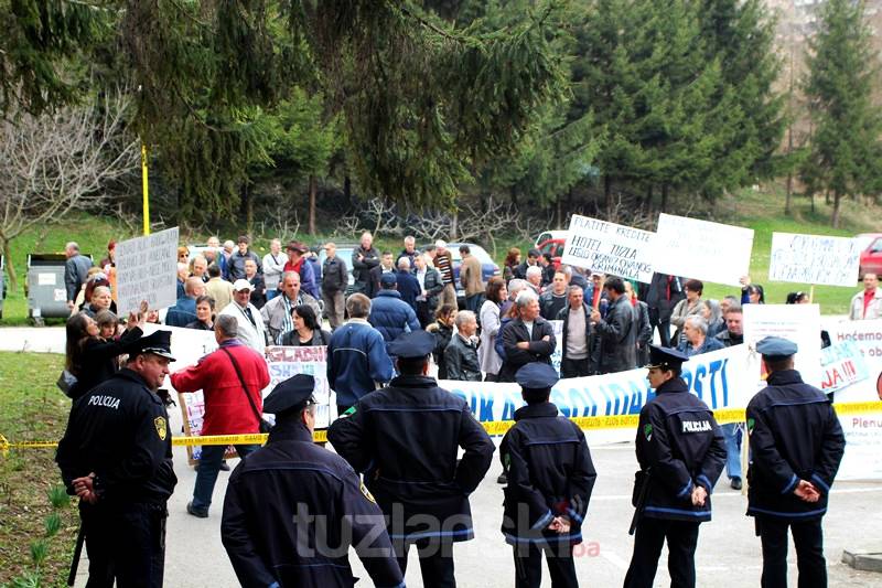 CCI: TK jedini je kanton koji je održao kontinuitet socijalnih protesta od februara 2014.