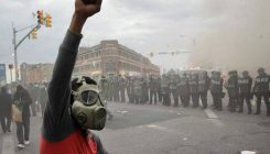 Sve veći broj osoba koji se pridružuju različitim protestima širom SAD-a (FOTO)