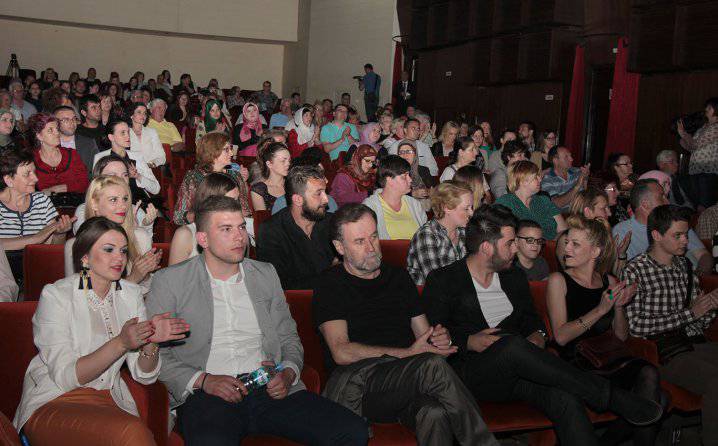 Tuzla: Premijerno prikazan film "Stupica nevidljivog djeteta" reditelja Šemsudina Gegića