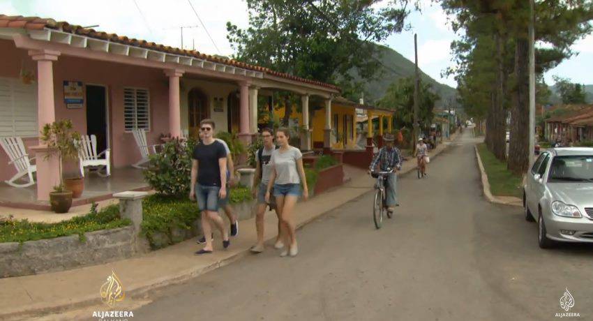 Kuba, rastuće turističko tržište: U Vinalesu gotovo svaka druga kuća pretvorena u mini hotel (VIDEO)