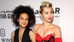 Miley Cyrus na amFAR galu stigla sa pratnjom "bez spola"