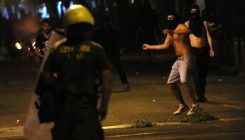 Atina: Višesatni sukobi policije i demonstranata tokom noći