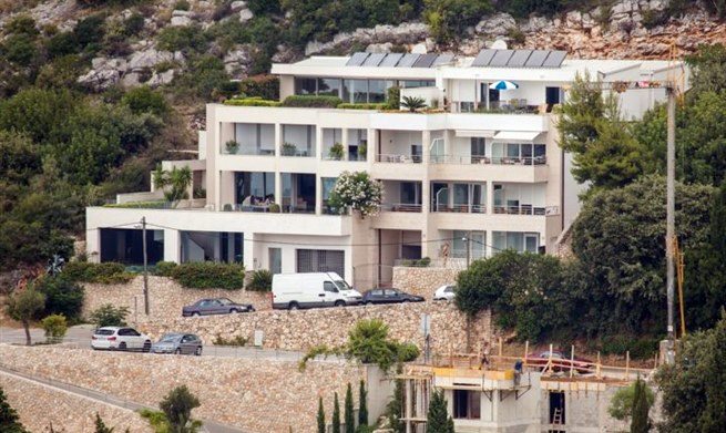 Džeko vilu u Dubrovniku platio 2, 6 miliona eura a ne može biti upisan kao vlasnik