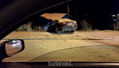 Saobraćajna nezgoda na ulazu u Tuzlu: Upravljajući audijem A6 sletio s puta (FOTO)