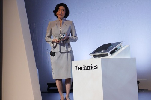 Technics 'oživljava' gramofone jer prodaja ploča stalno raste