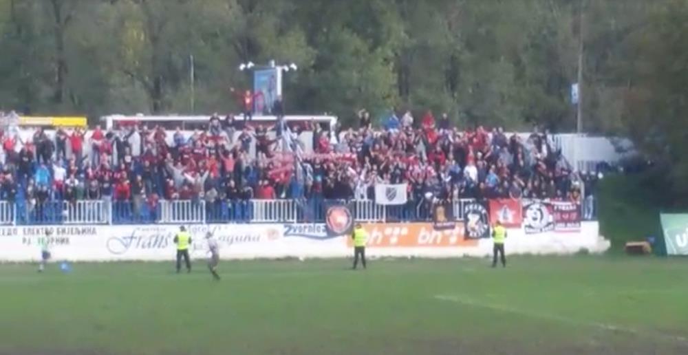 Atmosfera na tribinama i slavlje nakon pobjedonosnog gola Slobode u Zvorniku (VIDEO)