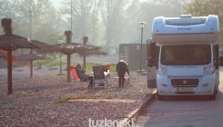 Iako je sezona kupanja odavno gotova, turisti i dalje posjećuju Panonska jezera (FOTO)