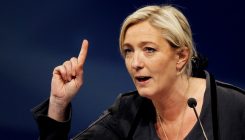 Le Pen: “Zatvoriti džamije i protjerati radikalne vjerske vođe”