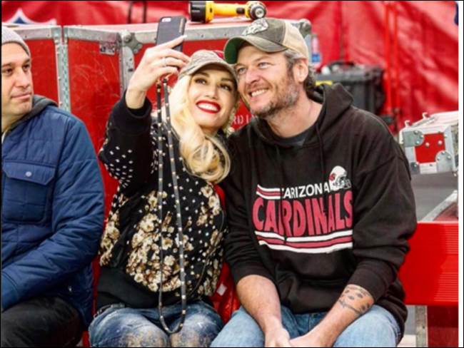 Gwen Stefani i Blake Shelton – ljubav cvate (VIDEO)