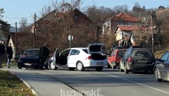 Tuzla: Saobraćajka u Džindić Mahali (FOTO)