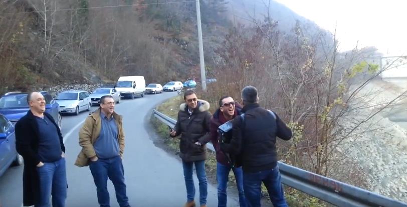 I ovo je Bosna i Hercegovina: Jedna traka za saobraćaj druga za harmoniku (VIDEO)