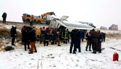 Autobus sletio sa poleđene ceste u Turskoj: Poginulo pet, povrijeđeno više od 20 osoba