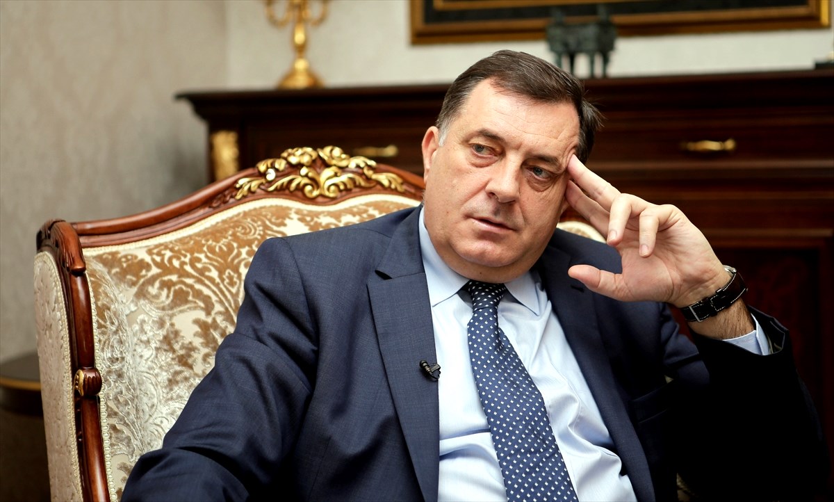 Dodik: Suspendovat ćemo odluku o referendumu o Sudu i Tužilaštvu BiH