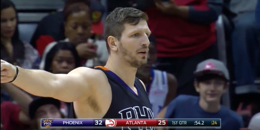 Trojka sa kojom je Teletović ušao u historiju NBA lige (VIDEO)