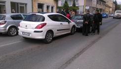 Tuzla: Saobraćajka kod Skvera, saobraćaj otežan (FOTO)