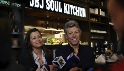 Bon Jovi otvorio centar za pomoć gladnima u New Jerseyju (FOTO/VIDEO)