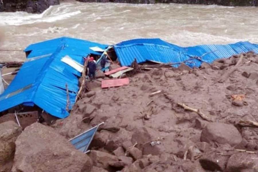 Klizište u Kini odnijelo osam života, 33 nestalih